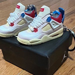 Mini Shoes Keychain Pair With The Box, Mini Kicks, Mini Sneaks, Red, White, and